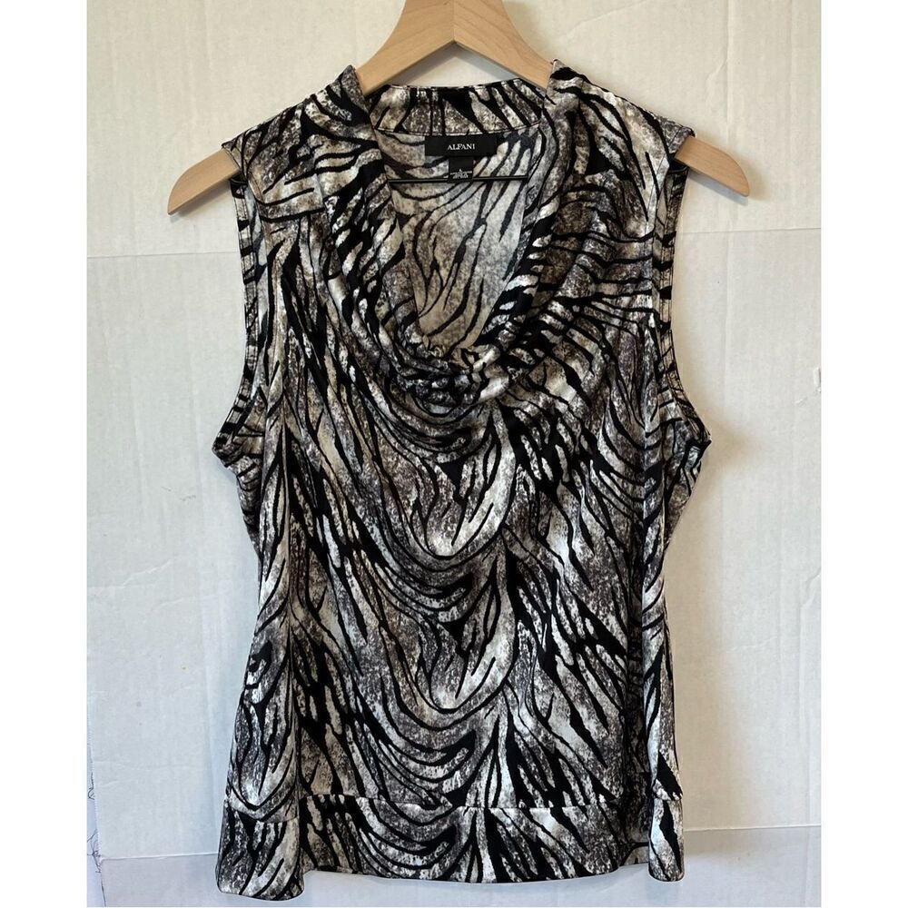 Alfani Sleeveless Top   Sz L  EUC